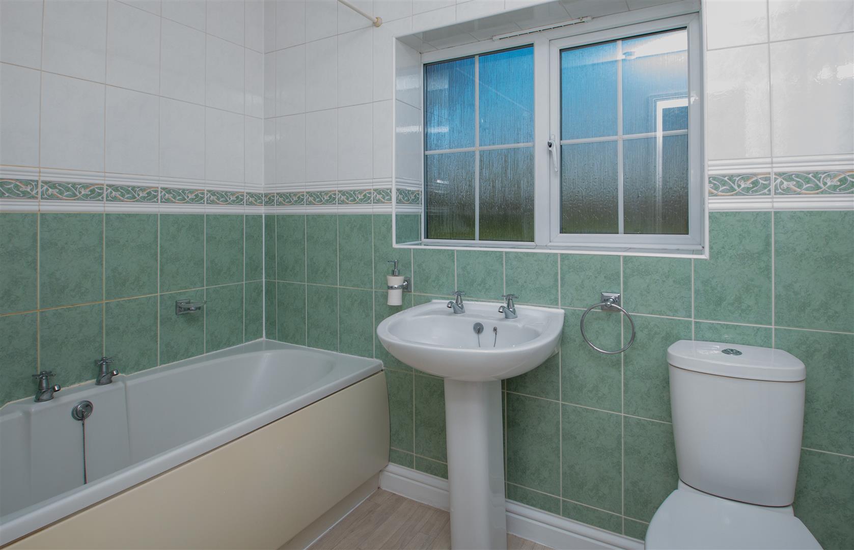1 bed property in Muddiford Lane, Milton Keynes